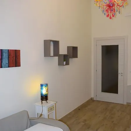 Petrelli Flat